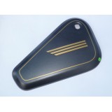 KRYT SCHRÁNKY PRAVÝ - ČERNÝ - JAWA 350CL PERAK